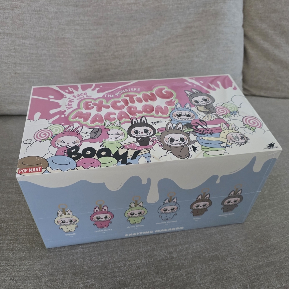🩷🩵Authentic Pop Mart, The Monsters Exciting Macaron Full Sealed Set of 6